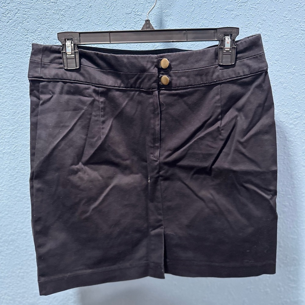 Semi casual black H&M skirt.